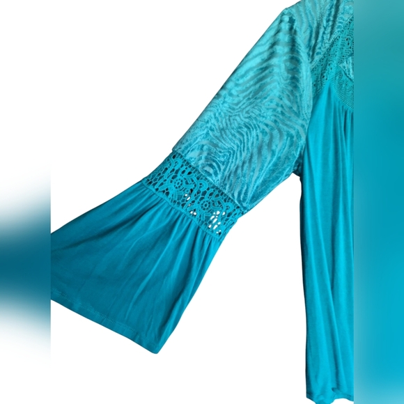Rafaella Weekend Crushed Velvet TEAL Boho Top Bell Sleeves Ladies Medium Flare - Picture 3 of 6